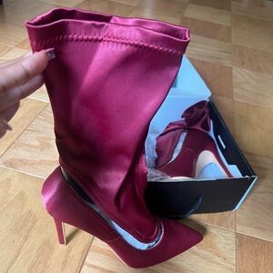 Fashion Nova Heels Satin Everleigh Booties (4 inch) Size 8.5